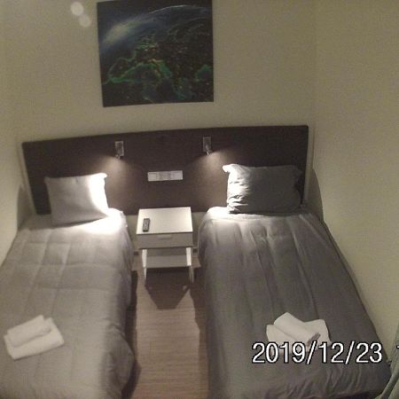 Rent0Nline Brwinow Rooms מראה חיצוני תמונה