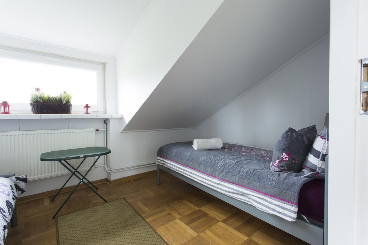 Rent0Nline Brwinow Rooms מראה חיצוני תמונה